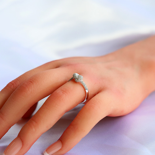 み*マ様 ダイヤモンド　リング ◇受注制作◇結びデザインリング クロスリング ダイヤモンドリング