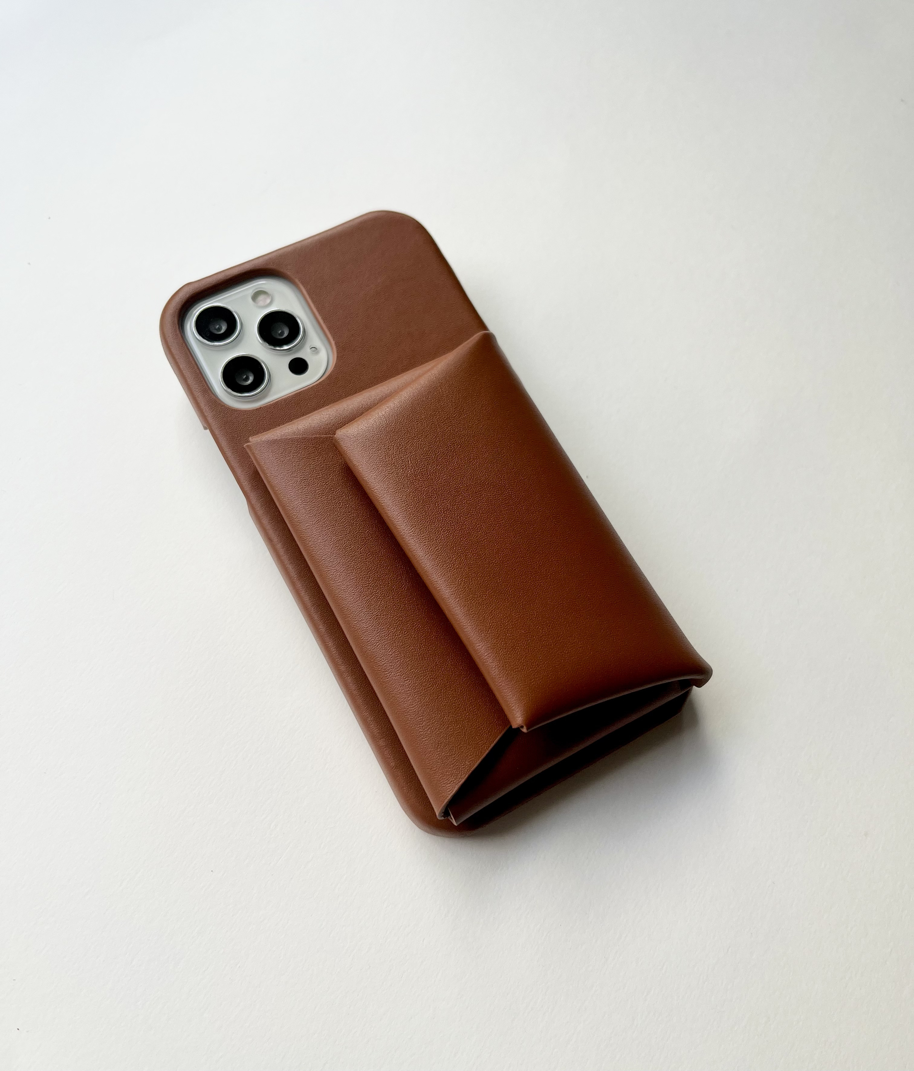 名入れ可　本革 スマホケース　革　名入れ レザー　iPhoneケース　キャメル