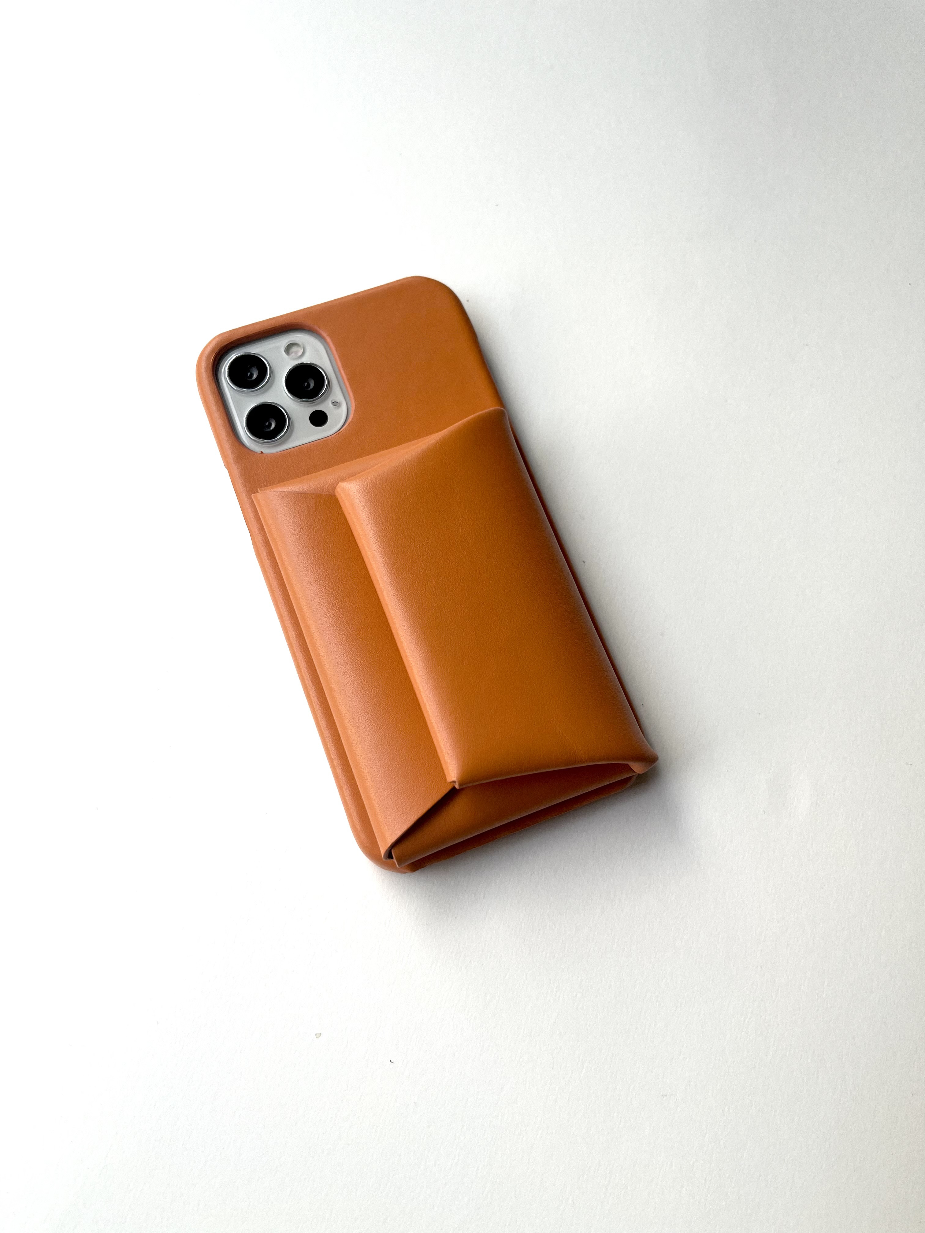 名入れ可　本革 スマホケース　革　名入れ レザー　iPhoneケース　オレンジ