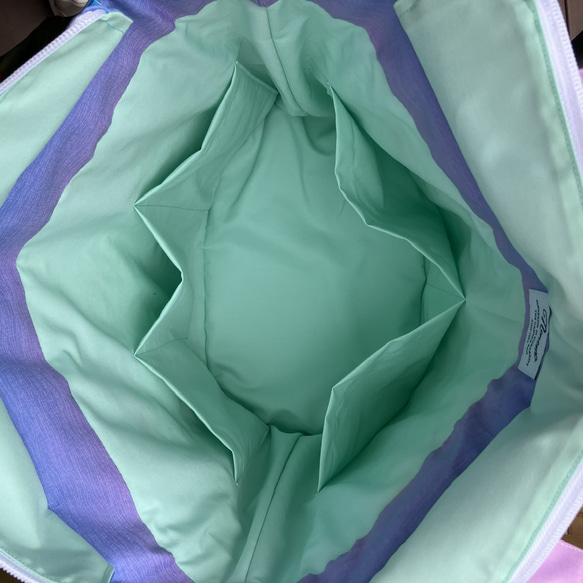 ハワイアンキルト　ハイビスカスの大きめトートバッグ　ブルーグラデーション受注製作 9枚目の画像