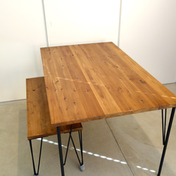 杉無垢材のダイニングテーブル《幅120ｘ奥行60cm》 3枚目の画像