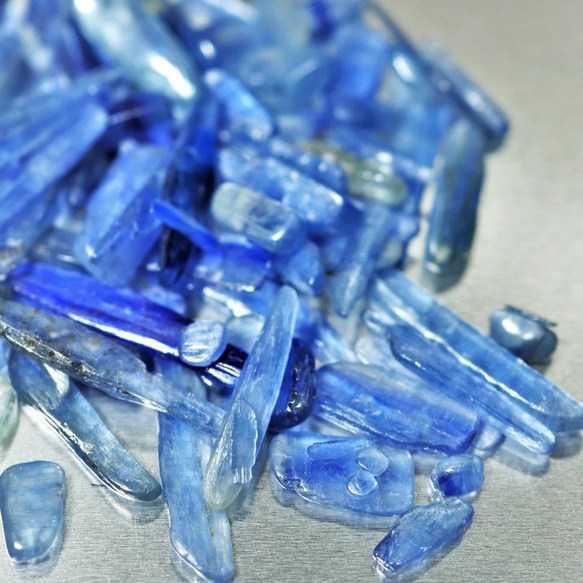 無染色 カイヤナイト 極上 無着色 天然カイヤナイト 12ミリ