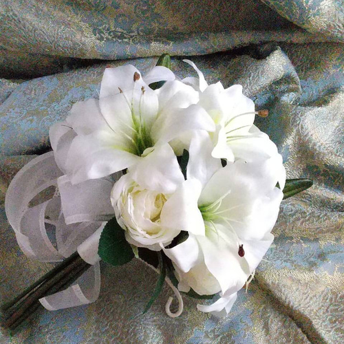 白百合とバラのクラッチブーケ その他オーダーメイド Green-Rose 通販