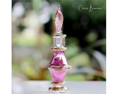 KYPHI PERFUMES ロイヤル 香油とピンク香水瓶　エジプト現地購入 エジプト アスワン 香水（アロマ）店「KYPHI PERFUMES」でお
