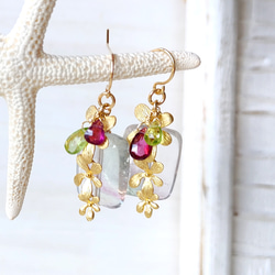 ❁Dainty flowers earrings 14kgf❁ 美しい大粒フローライト＆ロードライトガーネット＆ペリドッ 7枚目の画像