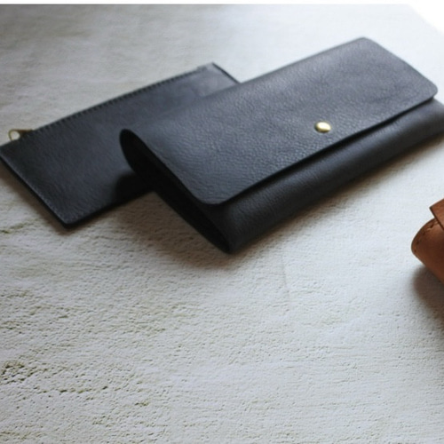 薄くて軽い長財布18cm ☆ イタリアンレザー ☆ たっぷり収納 長財布