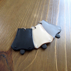 新しい形のクロシェットネックレス キーカバー キーホルダー 革小物　テンペスティ MINE 6枚目の画像
