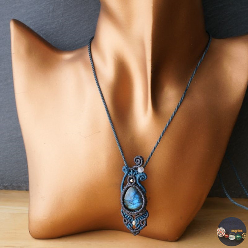 ラブラドライトのマクラメネックレス ～ 海底遺跡 ～＜一点物