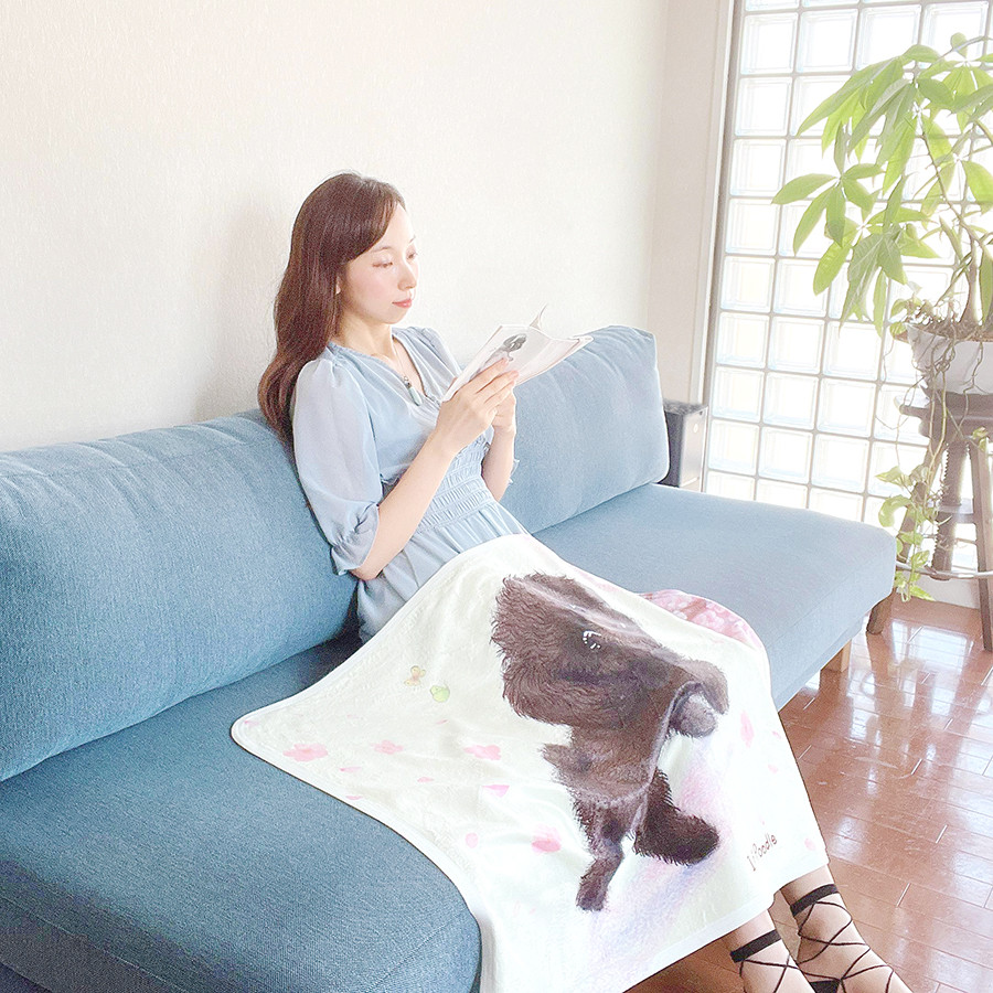 【トイプードル黒】お名前入りブランケット（ひざ掛け）ラッピング対応プレゼントにも♪