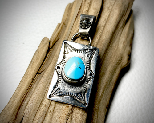 ペルシャン ターコイズ トルコ石 シルバーネックレス ペンダント