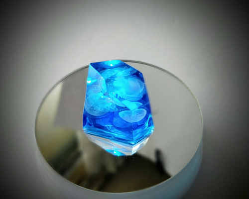 レジンアート☆アクアリウムオブジェ　クラゲ　スクエア特大　ハンドメイド 14649139197fec50a1421d7bfc936e