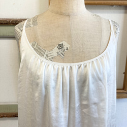 Sale price ★ 前後兩面穿❤️ 透視雪紡和緞面吊帶背心連衣裙 白色（L 到 LL 均碼） 第11張的照片