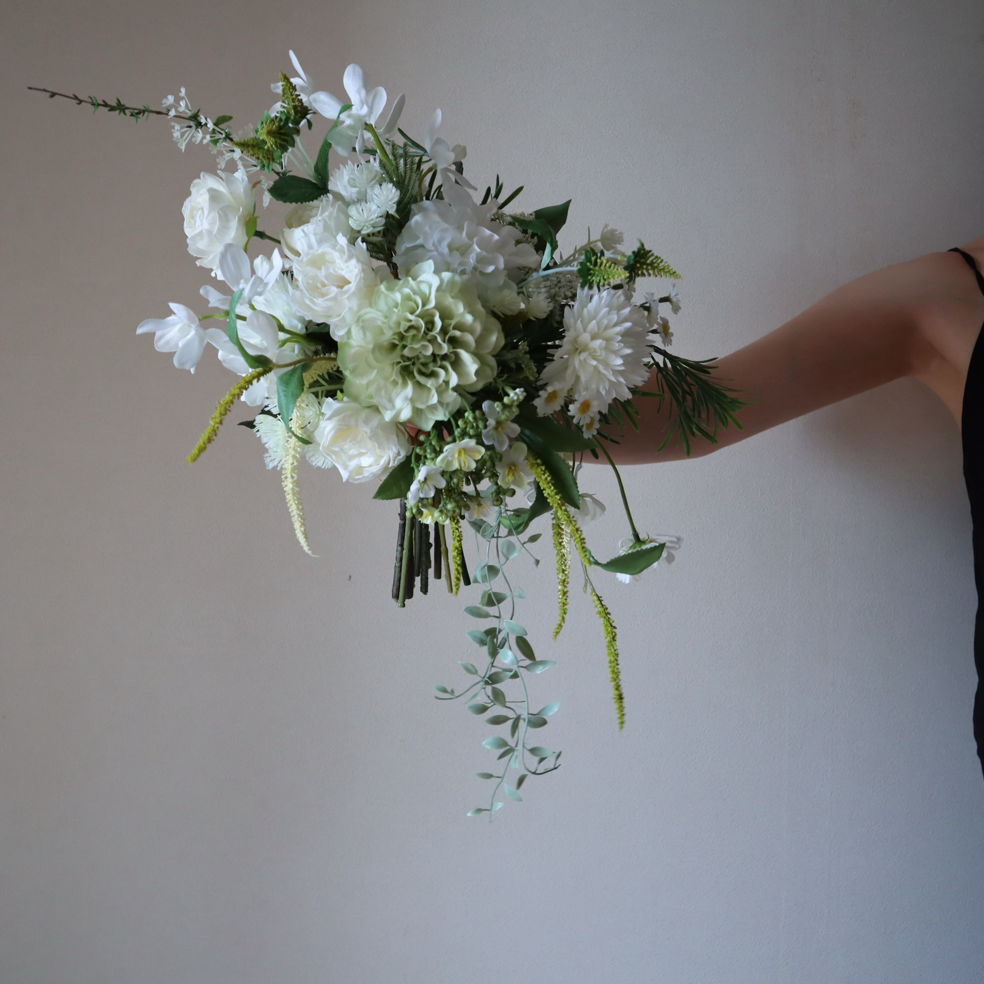 ナチュラルで爽やかなグリーンホワイトブーケ♡ アーティフィシャルフラワーブーケ ウェディングブーケ
