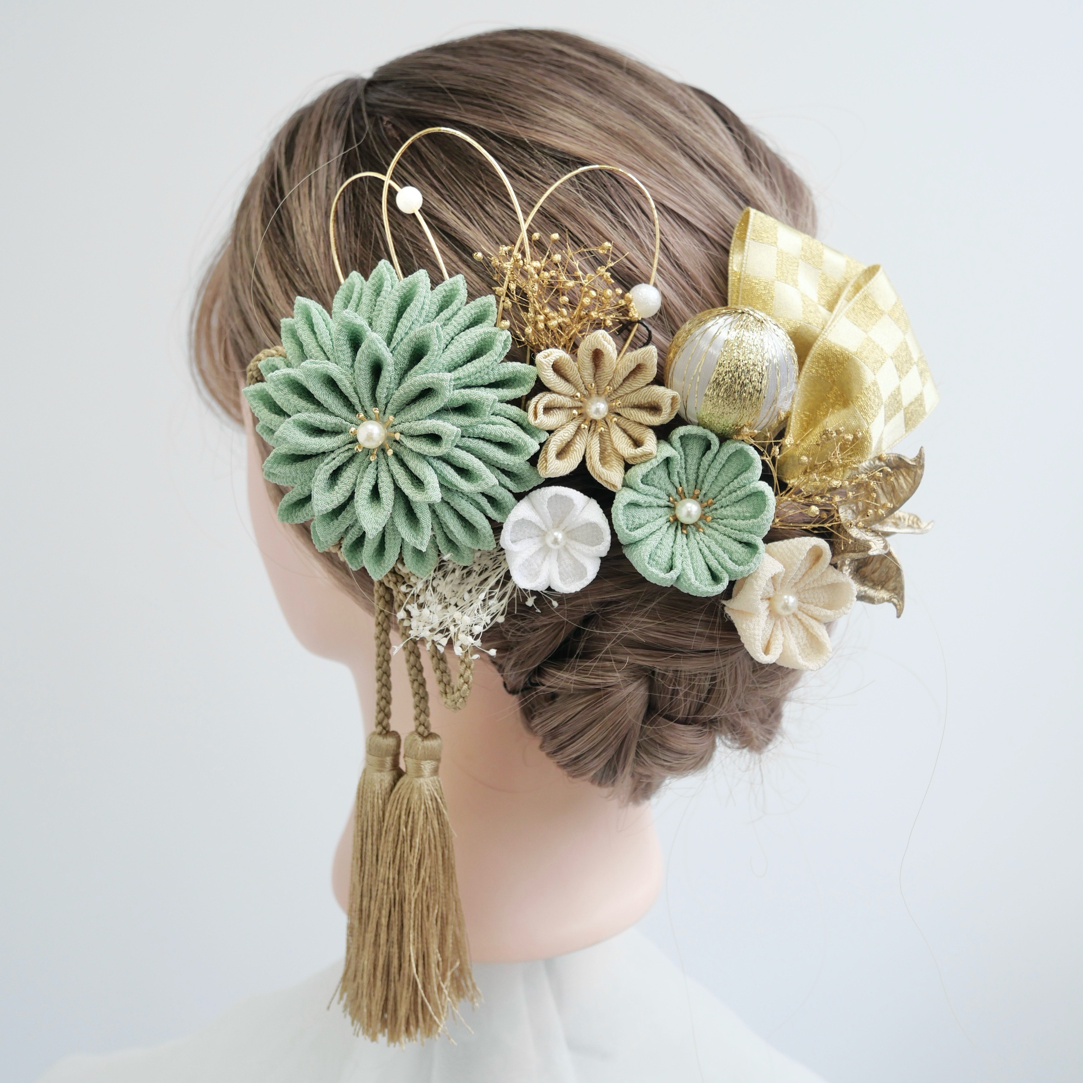 A443  つまみ細工　ドライフラワー　髪飾り　緑　卒業式　袴　成人式　振袖　結婚式　和装
