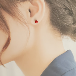 スペシャルオファ 赤珊瑚5mmスタッドピアス（サージカルステンレス）アレルギー アクセサリー