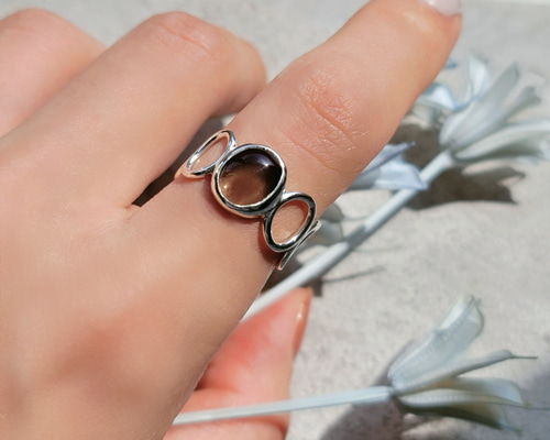 スペシャルオファ 2025年トレンドカラー☆スモーキークォーツ オーバル 10＊8mm アクセサリー