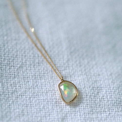 送料無料】K18 オパール ネックレス 40cm/45cm/50cm ネックレス