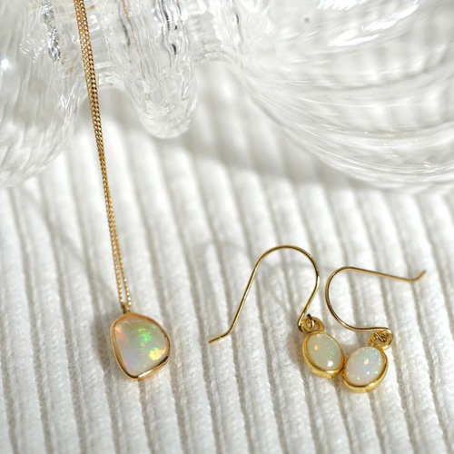 送料無料】K18 オパール ネックレス 40cm/45cm/50cm ネックレス