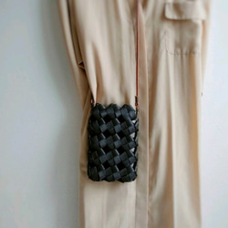 【8色 選べるストラップ 】みんなのスマホショルダー 黒 black ギフトにも人気 1枚目の画像