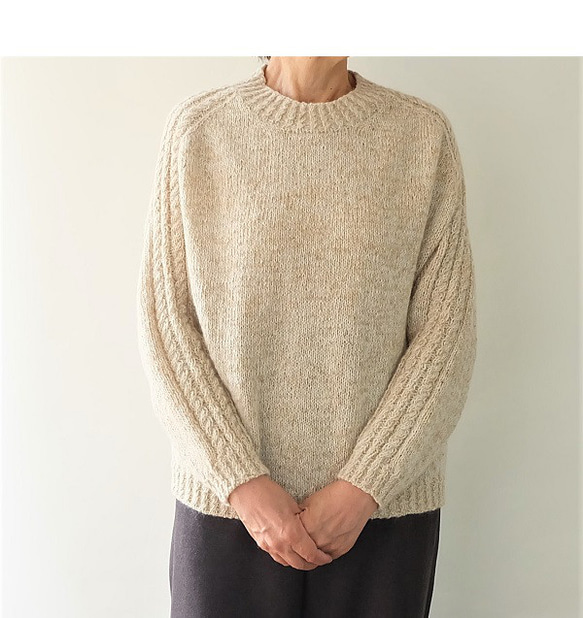 秋冬　手編み　ドロップショルダーセーター「Machinami sweater」ーSand（サンド） 3枚目の画像