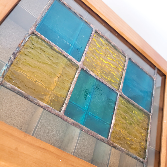ステンドグラス　アンティーク調ガラス窓つき　木製アクセサリーケース　ジュエリーケース　スカイブルー×イエロー 5枚目の画像