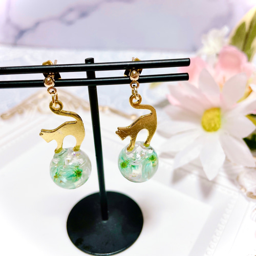 ฅ❤️ 花　レジン　猫　ねこ　パール　蝶々　ピアス　イヤリング　ハンドメイド ฅ❤️ 花レジン猫ねこパール蝶々ピアスイヤリングハンドメイド