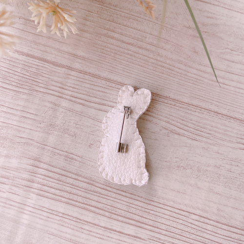 うさこ ビーズ 刺繍ブローチ ハンドメイドアクセサリー 楽天市場】【楽天ランキング1位受賞！】ビーズ刺繍ジュエリー