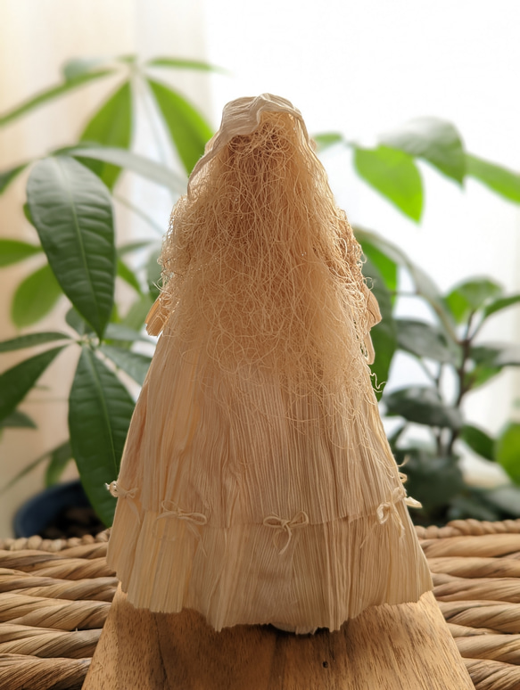 トウモロコシ人形・トウモロコシの皮の人形・コーンドール 3枚目の画像