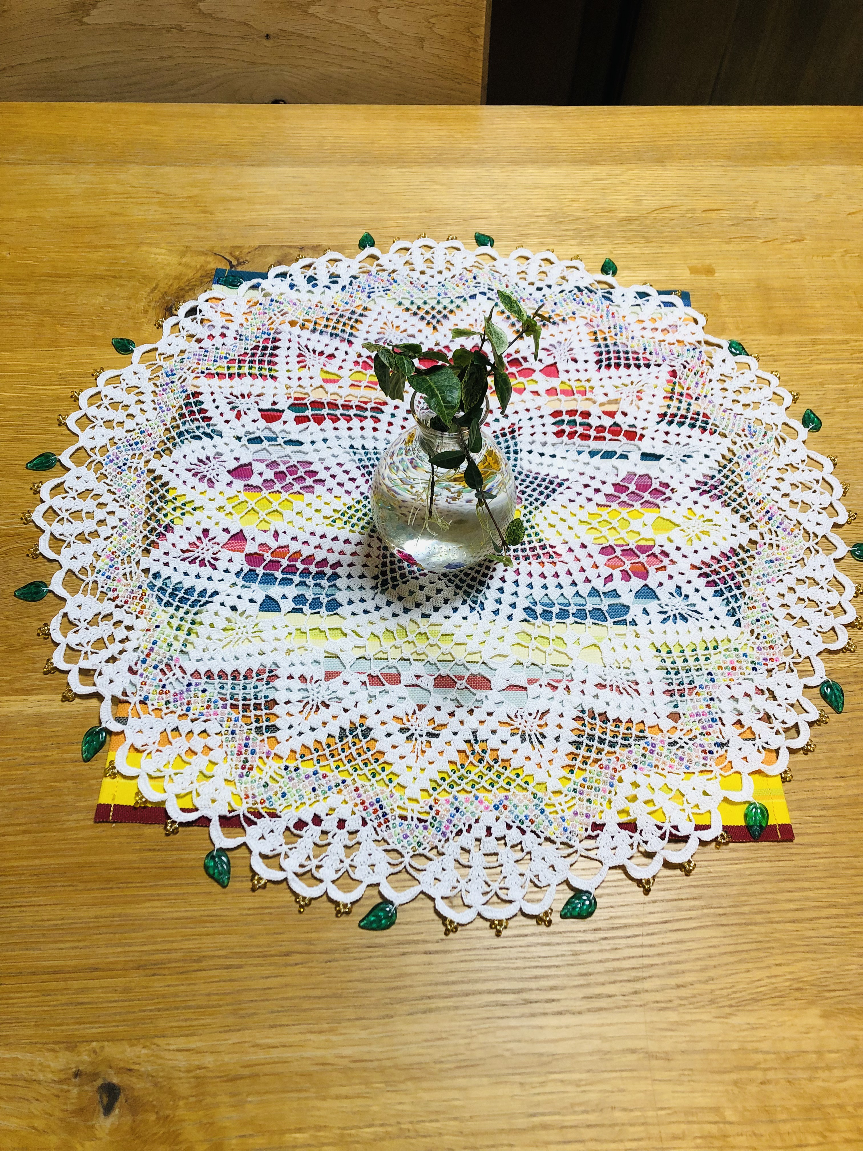 ハンドメイド*レース編みテーブルセンター直径約98cm ハンドメイド☆レース編み☆テーブルセンター ハンドメイド☆レース