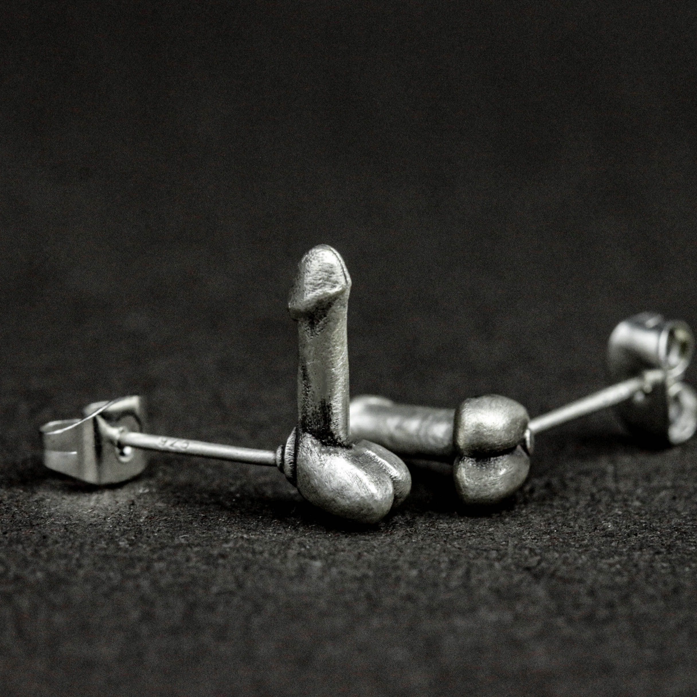 一対 性器スタッド イヤリング、性器ジュエリー、男性用性器、男性へのギフト、彼へのギフト - 手作り