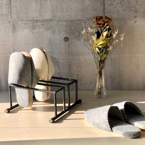 アイアンスリッパラック 2列 約4足収納可能 整理 玄関 スタンド