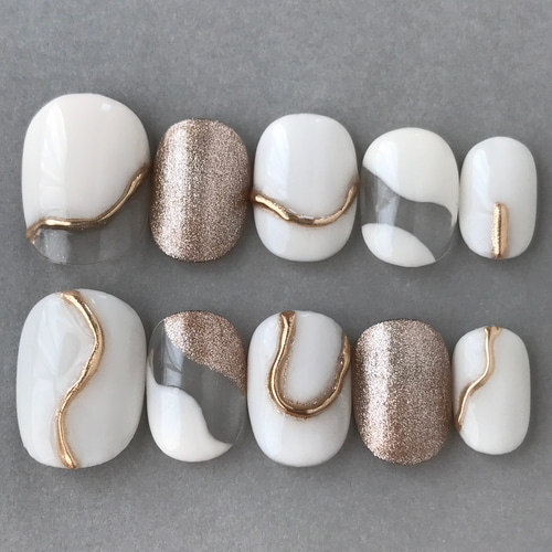 アイボリーオーロラゴールドニュアンスネイル シェル ミラー 韓国 ちゅるん 秋 アイボリーオーロラゴールドニュアンスネイル シェル ミラー