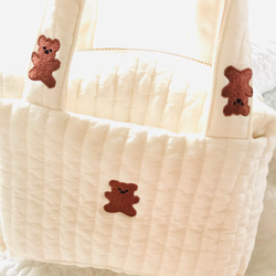 Sサイズ　Baby teddy mini bag  受注制作　3匹のくま　ヌビバッグ　ミニバッグ　おむつポーチ　バッグ　 2枚目の画像