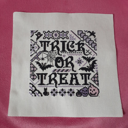 クロスステッチ　クロススティッチ　ハンドメイド　完成品　刺繍　HALLOWEEN　ハロウィーン　ハロウィン 1枚目の画像