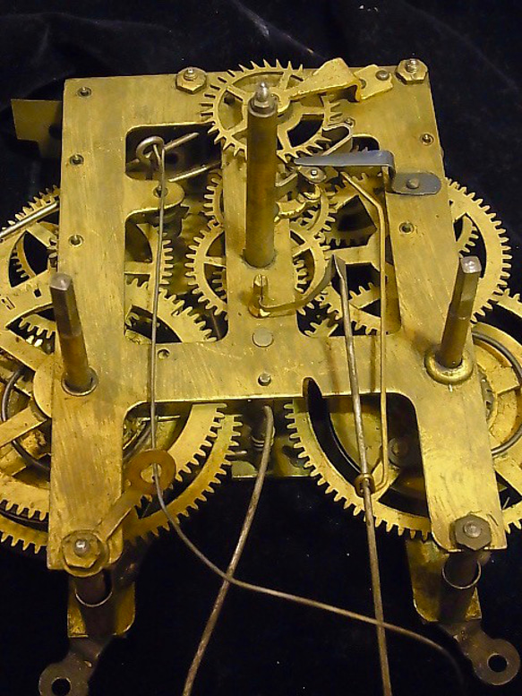 本物志向。戦前に製造された、柱時計の機械です。h -146 6枚目の画像