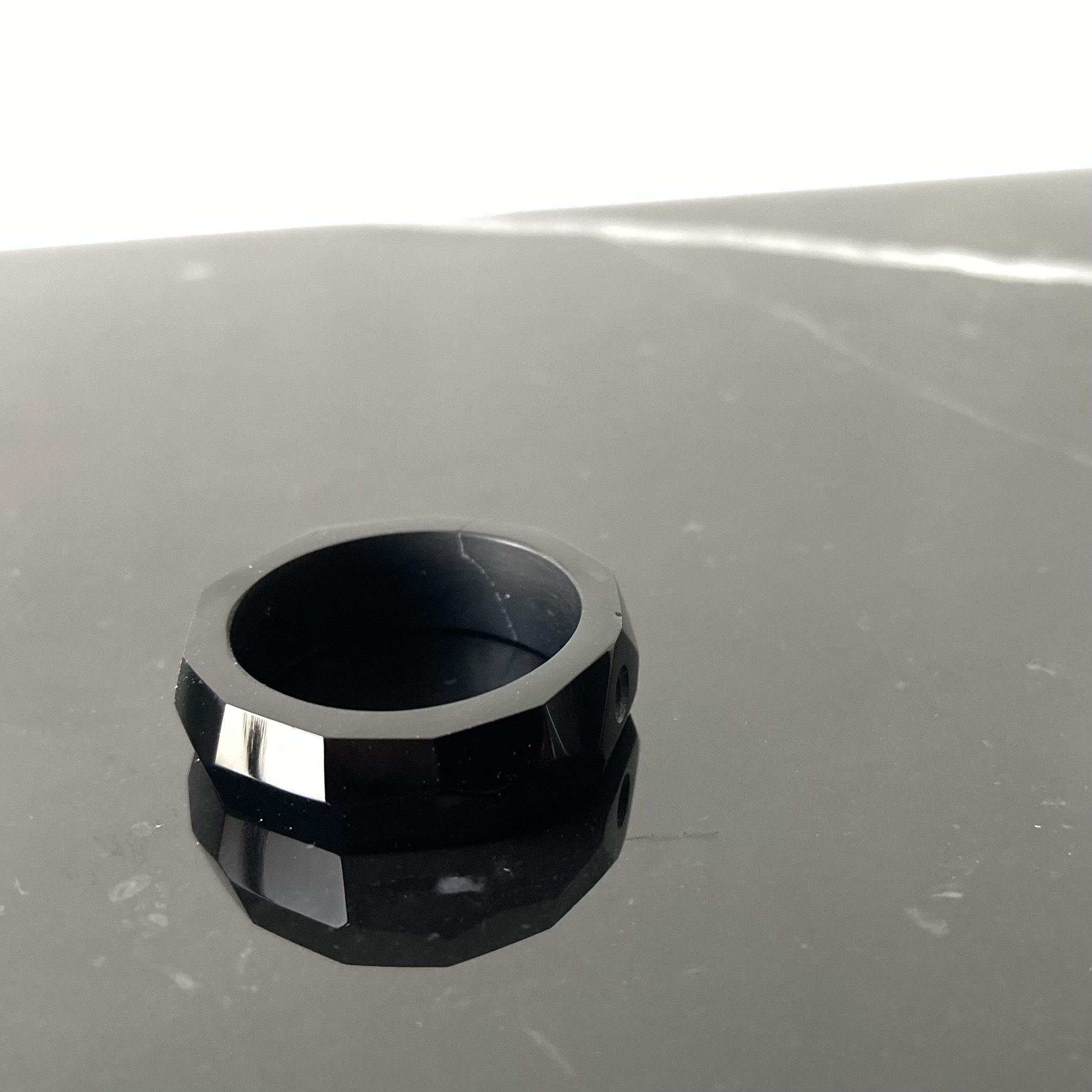 細めのオブシディアンのくりぬきリング(ツヤあり)