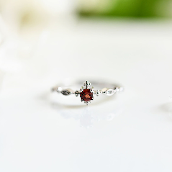 人生の羅針盤アイオライトor実りの象徴ガーネットのリング ピンキーリング　重ね付けにも～9月/1月誕生石 11枚目の画像