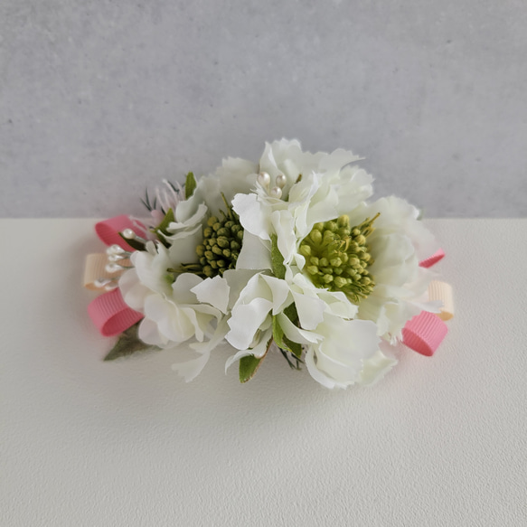 白の花バレッタ　ヘアアクセサリー　 7枚目の画像