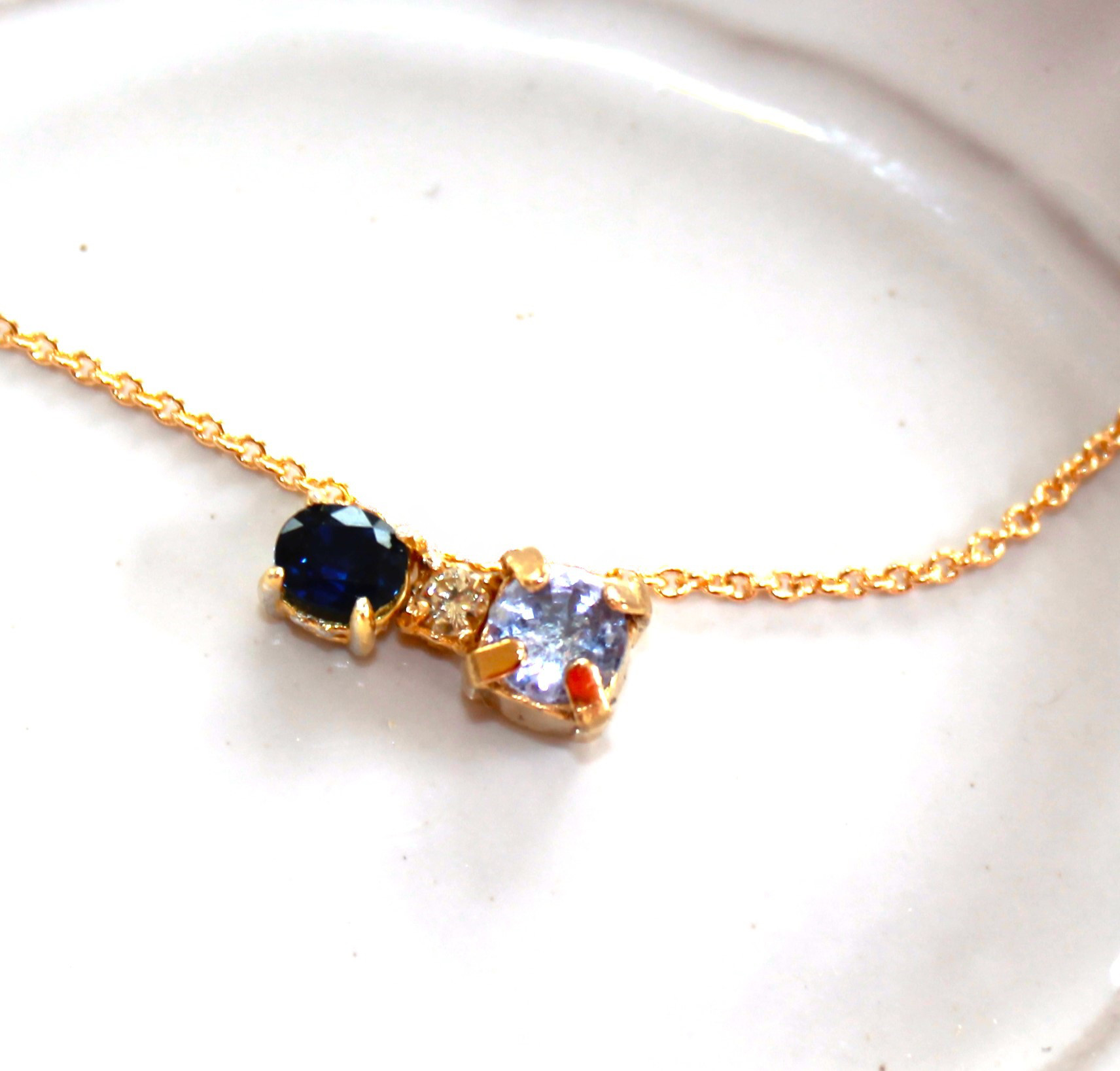 -  huyu blue - k18gp Diamond & Spphire & Tanzanite Necklace