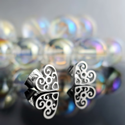 サージカルステンレスピアス ハートのピアス つけっぱなしOK 316L 2枚目の画像