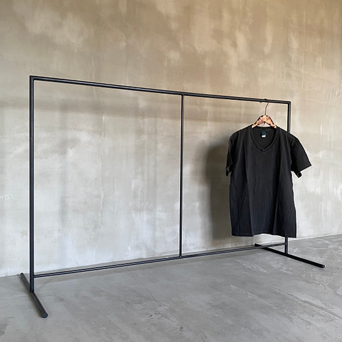 ハンガーラック アイアン シンプル ガス管 パイプ 黒 服 収納 店舗 什器 鉄 ハンガーラック アイアン シンプル ガス管 パイプ 黒 服 収納