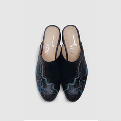 刺繡木跟穆勒鞋 -福爾摩沙/黑 第9張的照片