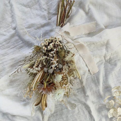 ホワイトスワッグ ドライフラワー プリザーブドフラワー 花束 記念日