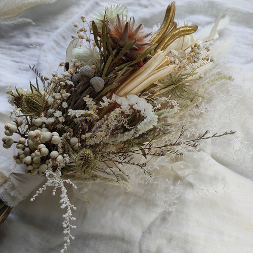 ホワイトスワッグ ドライフラワー プリザーブドフラワー 花束 記念日