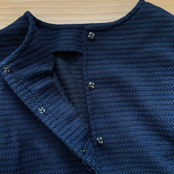 ネイビーのニットカーディガン　フリル付き　100㎝　110㎝　コットン　長袖　トップス　子供服 4枚目の画像
