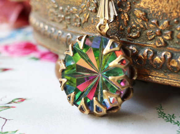 数量限定 【チェコ/ガラス】ヴィトレイルミディアムの クラシカル