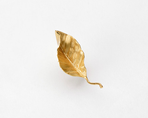 秋の葉っぱ ブローチ K18 coating ブローチ Henun 通販 14643409