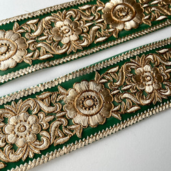 【50cm】インド刺繍リボン　グリーンxベージュ　チュール　GN459 1枚目の画像