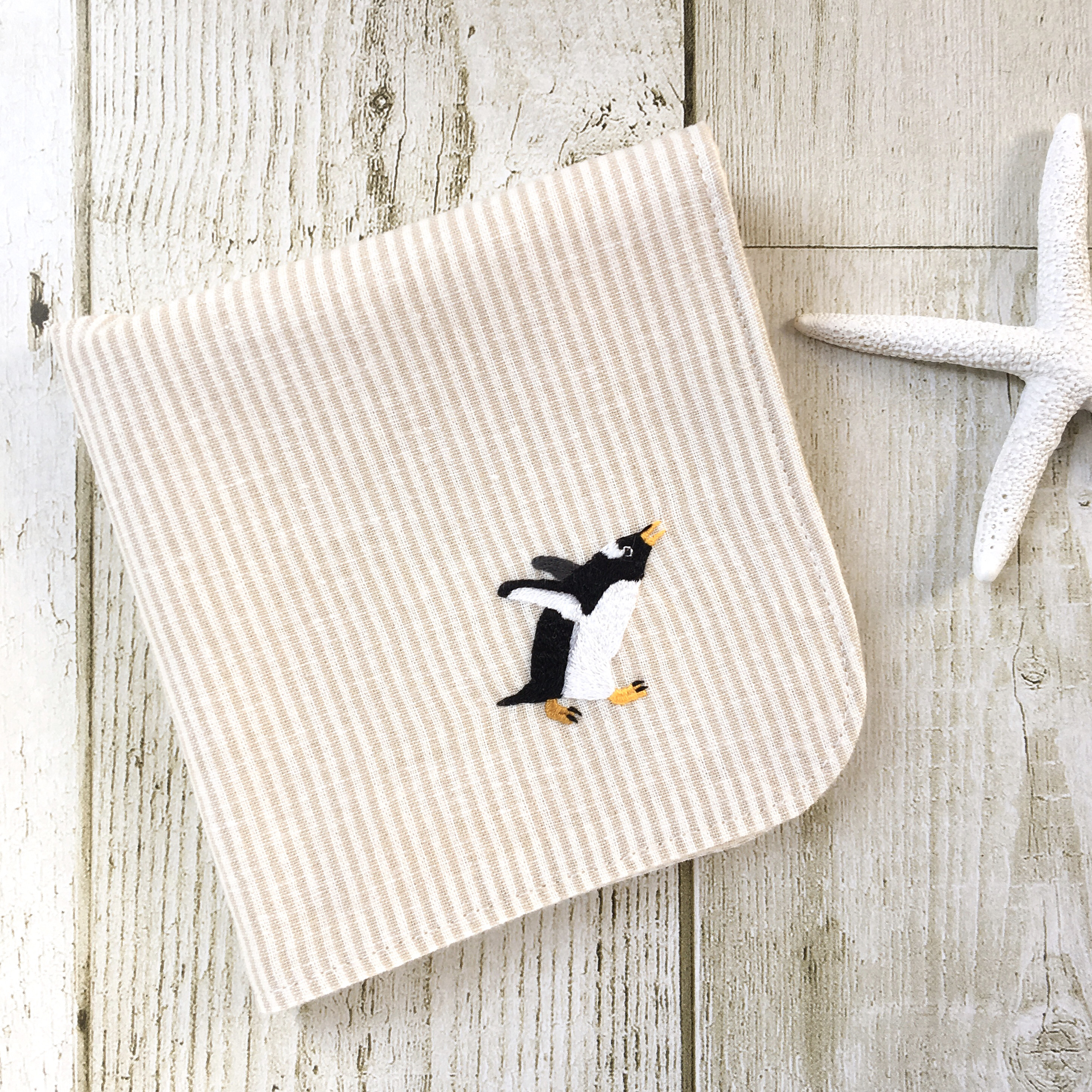 55×70☆カラフルペンギン☆ガーゼケット☆ハンドメイド 55×70☆カラフルペンギン☆ガーゼケット☆ハンドメイド