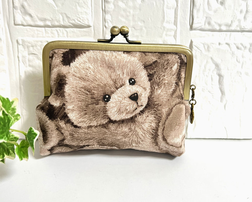 くまちゃん専用がま口財布/黄色/菊の御紋/新品未使用箱付き 24時間以内発送‼️ くまちゃん専用がま口財布/黄色/菊の御紋/新品未使用箱付き 24